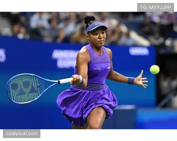 大阪直美在家练球把邻居墙打穿了